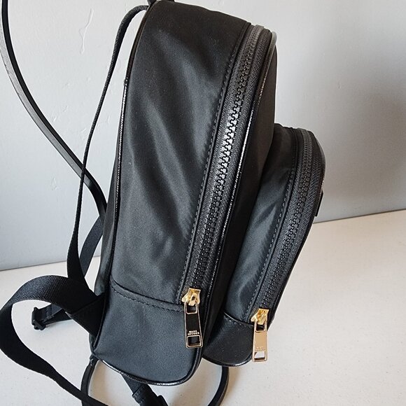 Marc Jacobs Mini Backpack "LIKE NEW" - Picture 5 of 16